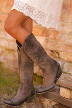 Load image into Gallery viewer, Steampunk Brown Black Women Fashion Knee High Leather Boots Meideval Vintage Cowboy Boots Long Boots Autumn Winter Warm Pointed Toe Flat Boots High Quality Women Ankle Boots Shoes Plus Size:34-43 - Ole Misc.
