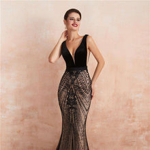 Load image into Gallery viewer, Sexy Backless Sequin Evening Dress Long 2019 Mermaid V Neck Black Elegant Formal Dress Prom Party Gown Robe De Soiree - Ole Misc.
