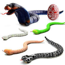 Load image into Gallery viewer, Novelty Rc Snake Naja Cobra Viper Remote Control robot Animal Toy with USB Cable Funny Terrifying Christmas kids Gift - Ole Misc.
