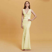 Load image into Gallery viewer, Dressv peach long evening dress cheap scoop sleeveless a line zipper up wedding party formal dress appliques evening dresses - Ole Misc.